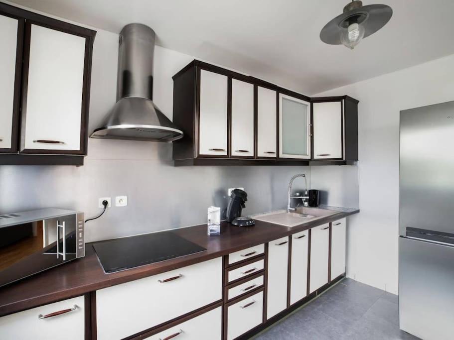 Les Paves De Prague - Appartement Pour 4 A 10 Minutes De Disneyland Paris มองต์เตฮวา ภายนอก รูปภาพ