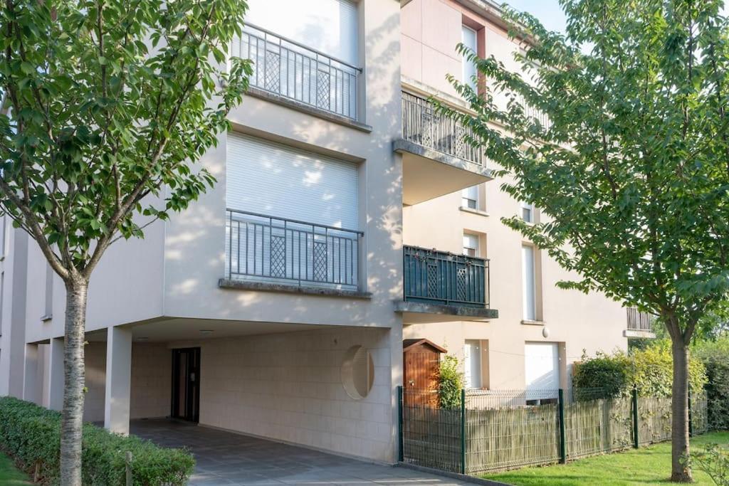 Les Paves De Prague - Appartement Pour 4 A 10 Minutes De Disneyland Paris มองต์เตฮวา ภายนอก รูปภาพ